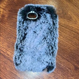 Fuzzy Iphone 6s/7 Case